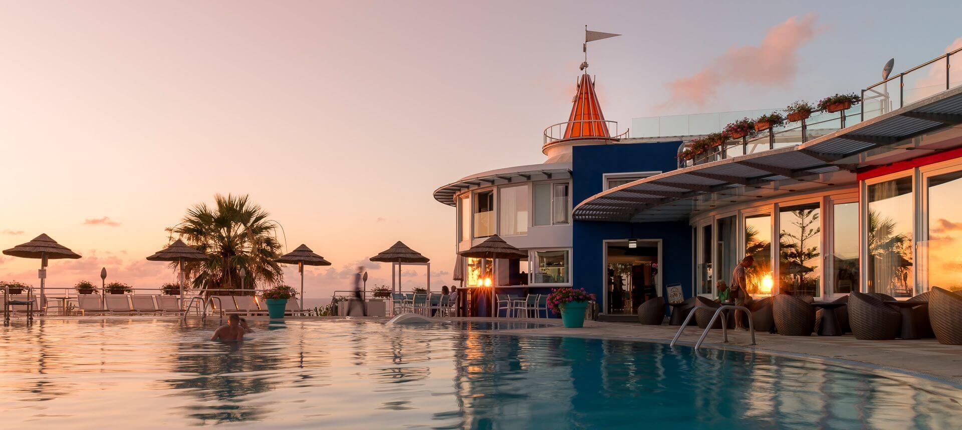hotelstromboli fr piscine 012